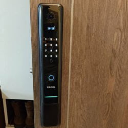 Lắp đặt khoá cửa vân tay K789