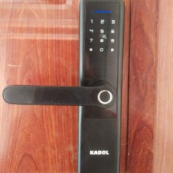 Ổ khóa vân tay Kadol màu đen