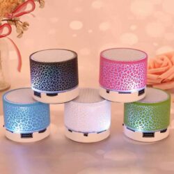 Màu sắc lãng mạn của Loa bluetooth A9 mini cầm tay