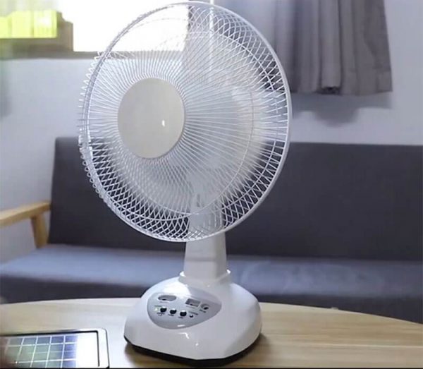 Quạt năng lượng mặt trời loại nào tốt nhất 2023 - Korichi KRC 6300 không thể vắng mặt